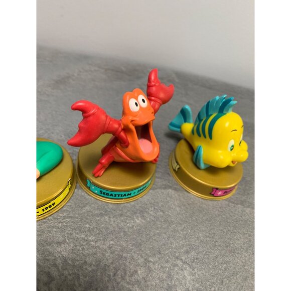 Disney Little Mermaid Ariel Sebastian Flounder 2002 McDonalds 100 Years Of Magic - Picture 7 of 11